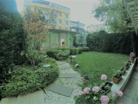 Aykanat Apart